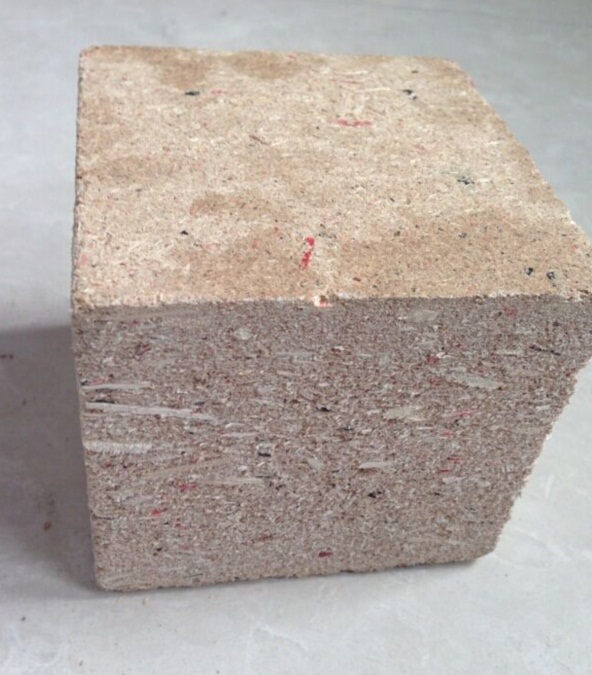 木屑刨花墩承載量大、無(wú)蛀蟲(chóng)